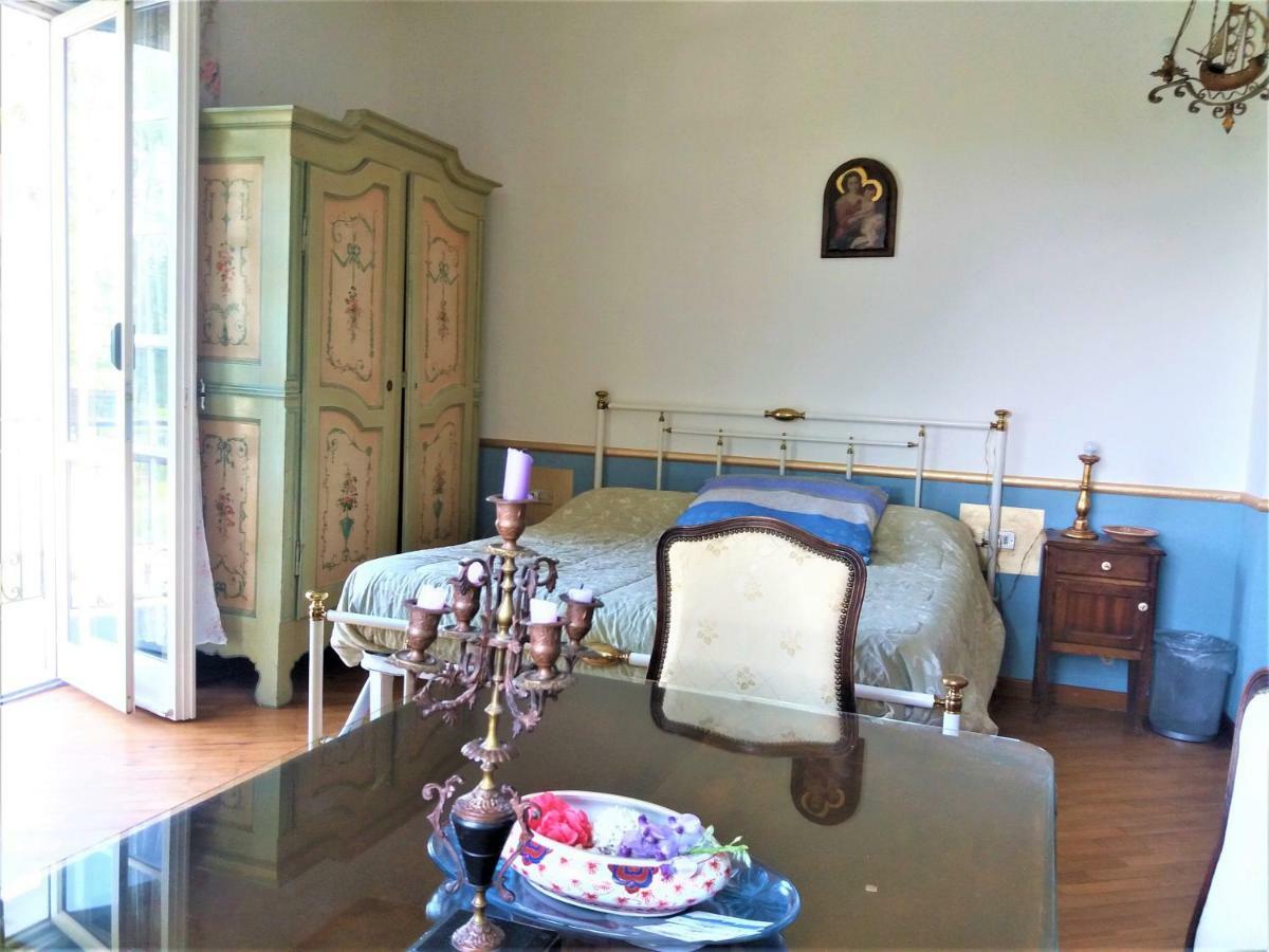 Villa Maria Sole Revello Bagian luar foto